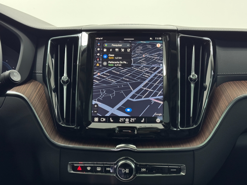 volvo xc60 2.0 t8 recharge ultimate awd geartronic hibrido 4p automatico 202415