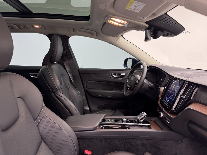 volvo xc60 2.0 t8 recharge ultimate awd geartronic hibrido 4p automatico 202411