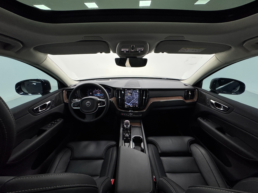 volvo xc60 2.0 t8 recharge ultimate awd geartronic hibrido 4p automatico 202410