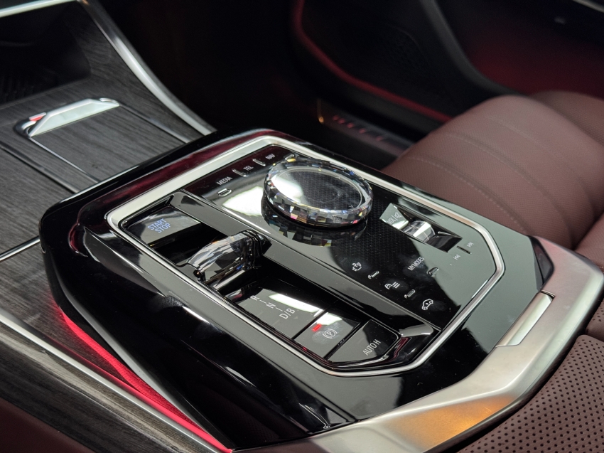 bmw i7 eletrico xdrive60 m sport 3.0 4p automatico 202515