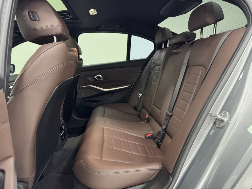 bmw 320i 2.0 16v turbo flex m sport automatico 4p 202519