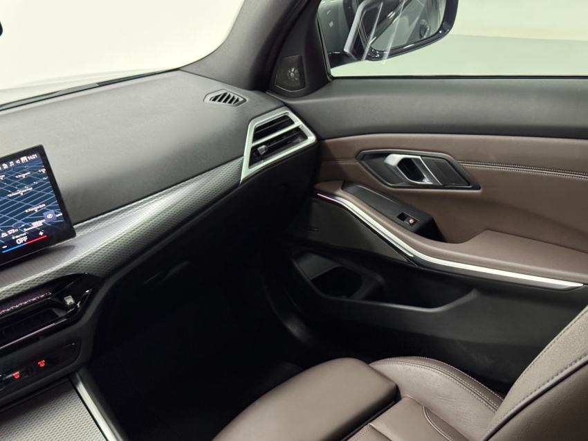 bmw 320i 2.0 16v turbo flex m sport automatico 4p 202514