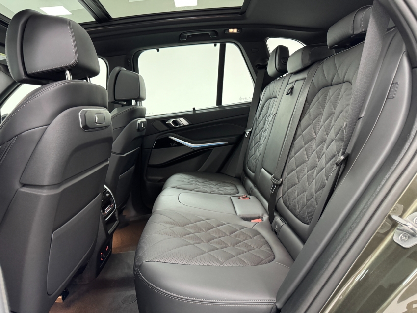 bmw x5 3.0 i6 turbo hibrido xdrive50e m sport automatico 4p 202522