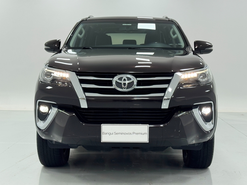 toyota hilux sw4 2.8 sr 4x4 16v turbo intercooler diesel 4p automatico 20208