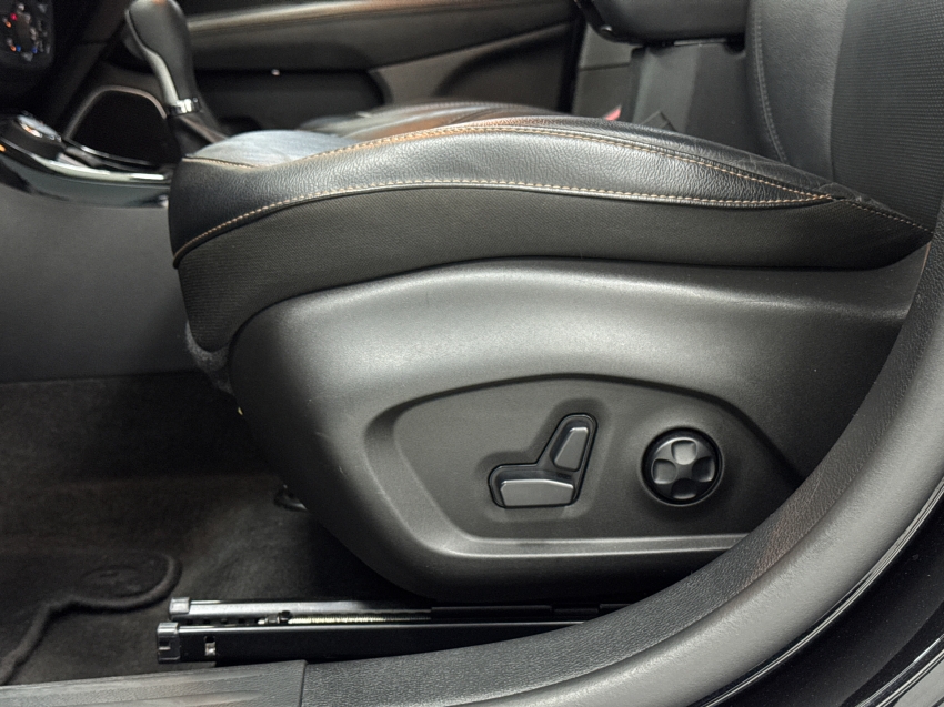 jeep compass 2.0 16v diesel limited 4x4 automatico 4p 202017