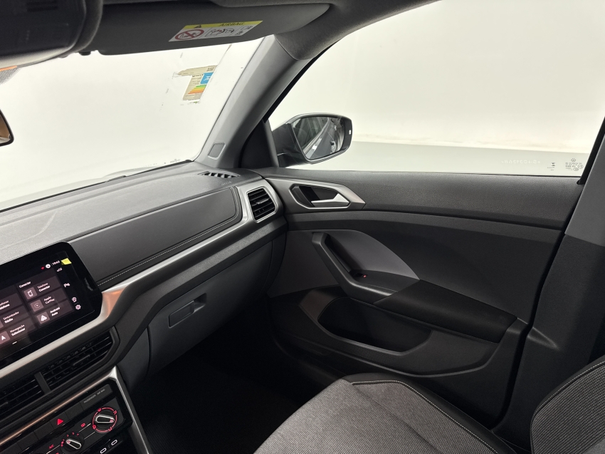 volkswagen t-cross 1.0 200 tsi total flex automatico 4p 202513