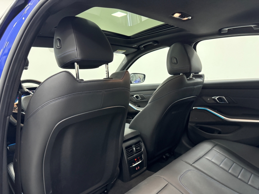 bmw 320i 2.0 16v turbo flex m sport automatico 4p 202521