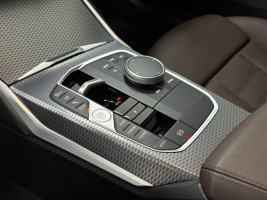 bmw 320i 2.0 16v turbo flex m sport automatico 4p 202515