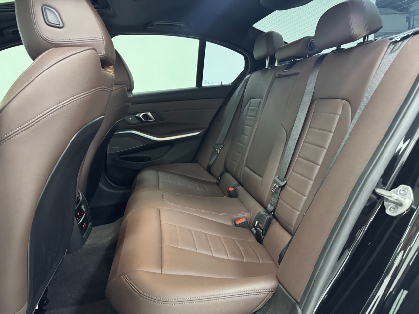 bmw 320i 2.0 16v turbo flex m sport automatico 4p 202523