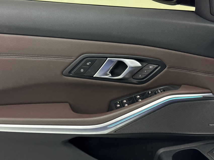 bmw 320i 2.0 16v turbo flex m sport automatico 4p 202516