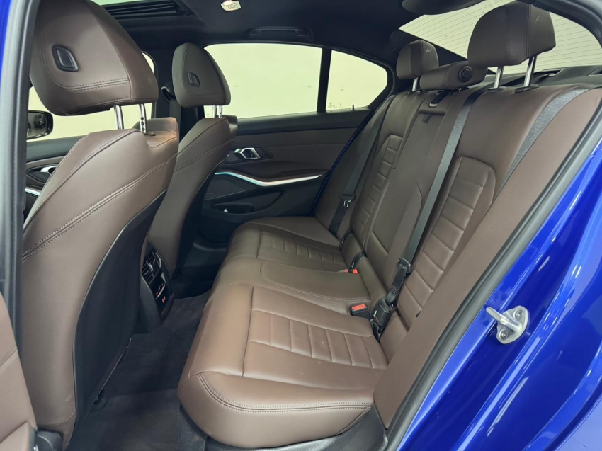 bmw 320i 2.0 16v turbo flex m sport automatico 4p 202522