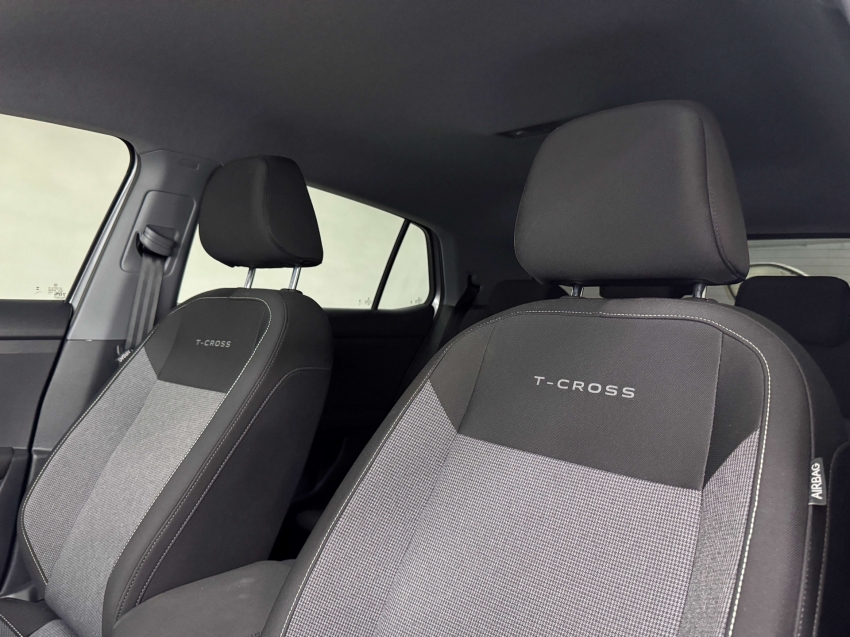 volkswagen t-cross 1.0 200 tsi total flex automatico 4p 202620