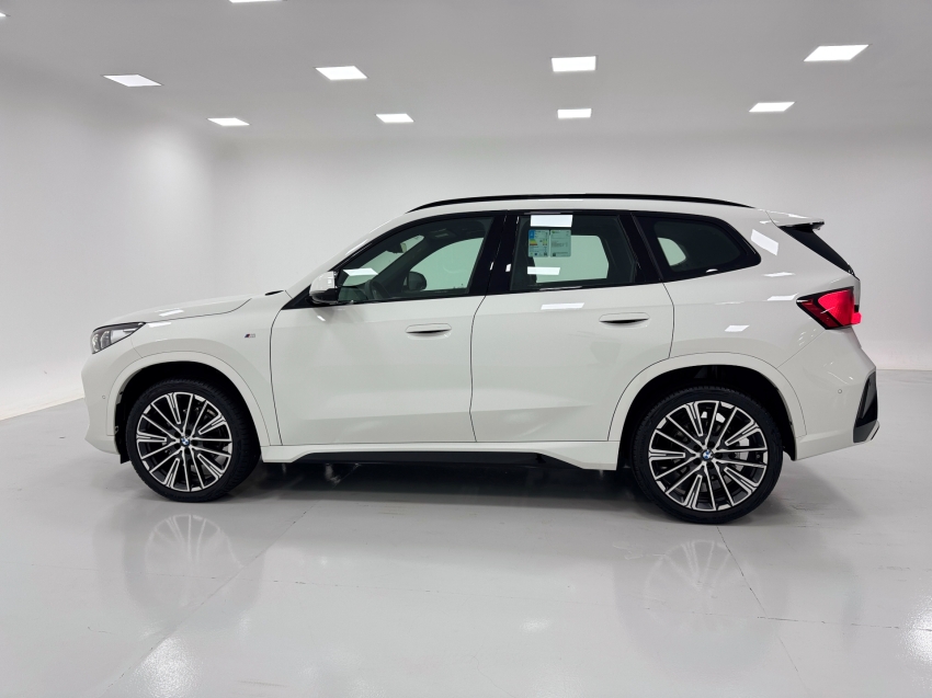 bmw x1 2.0 16v turbo gasolina sdrive20i m sport steptronic 4p automatico 20262