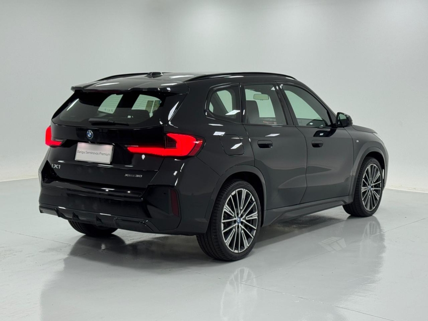 bmw ix1 eletrico xdrive30 m sport 3.0 4p automatico 20265