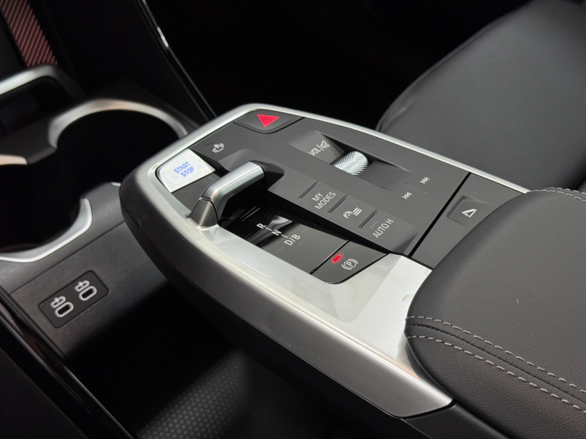 bmw ix1 eletrico xdrive30 m sport 3.0 4p automatico 202613