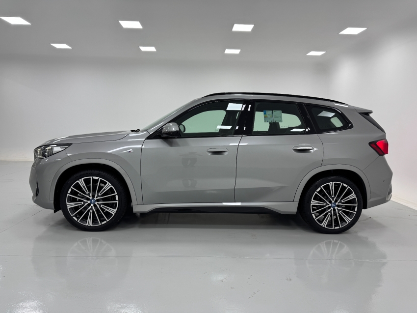 bmw ix1 eletrico xdrive30 m sport 3.0 4p automatico 20262