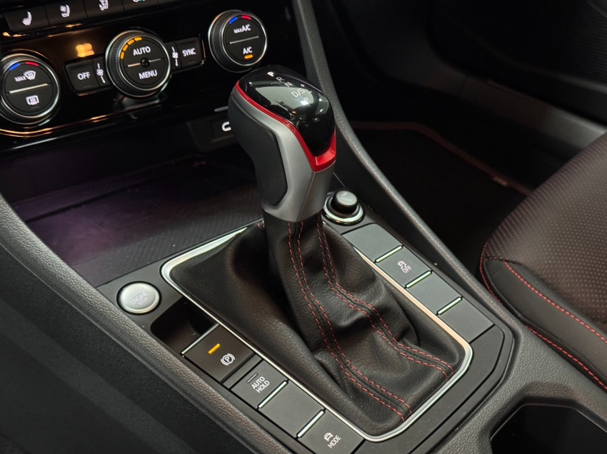 volkswagen jetta 2.0 350 tsi gasolina gli dsg 4p automatico 202413