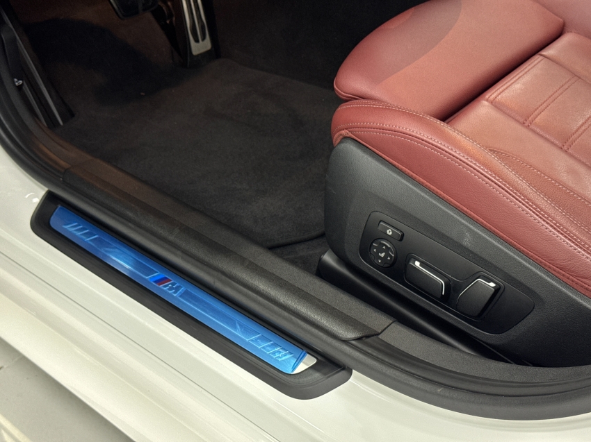 bmw 320i 2.0 16v turbo flex m sport automatico 4p 202417