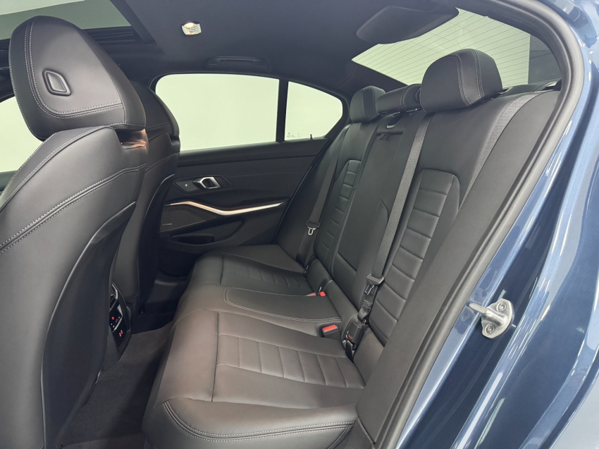 bmw 320i 2.0 16v turbo flex m sport automatico 4p 202621