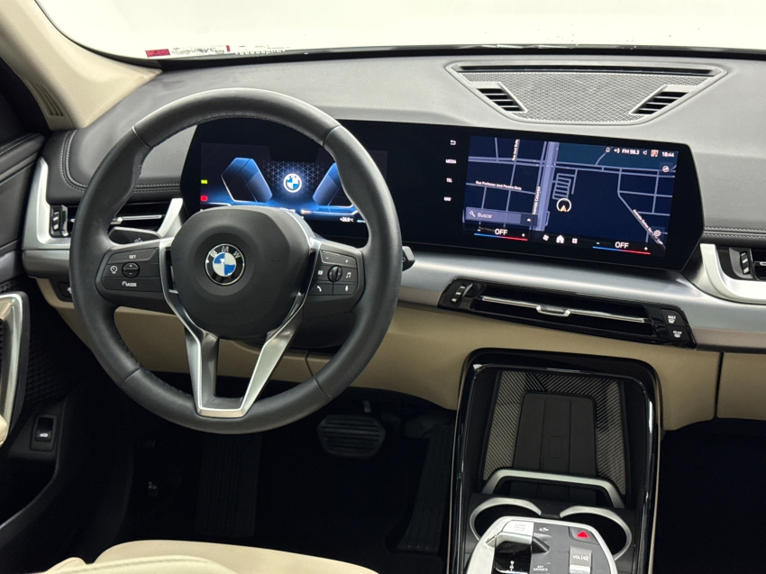 bmw x1 2.0 16v turbo gasolina sdrive20i x-line steptronic 4p automatico 202412