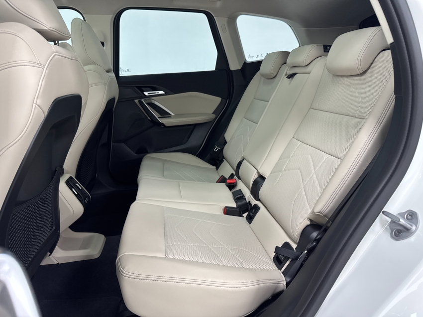 bmw x1 2.0 16v turbo gasolina sdrive20i x-line steptronic 4p automatico 202422