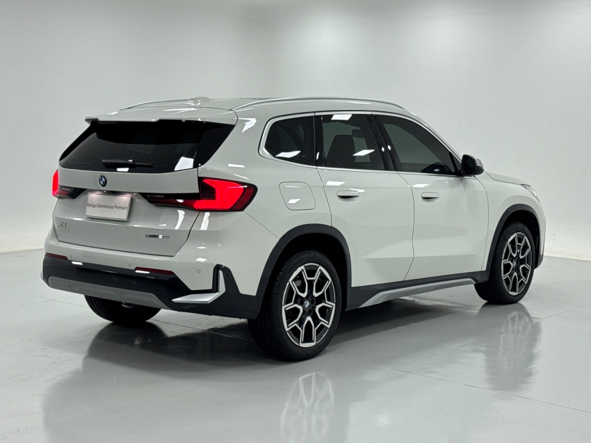 bmw x1 2.0 16v turbo gasolina sdrive20i x-line steptronic 4p automatico 20245