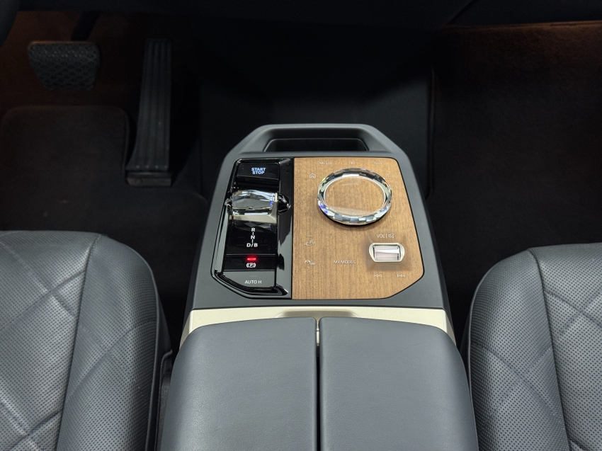 bmw ix eletrico xdrive50 sport 3.0 4p automatico 202515