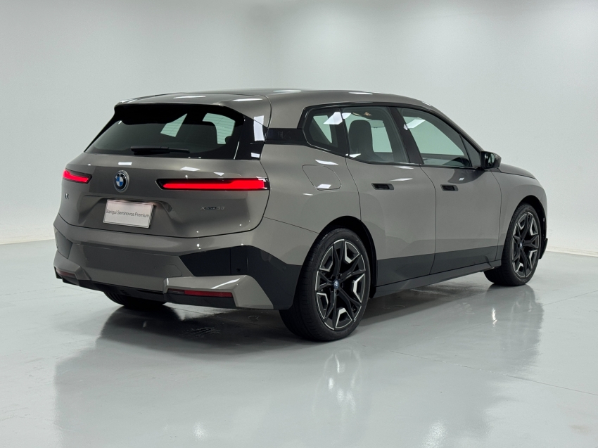 bmw ix eletrico xdrive50 sport 3.0 4p automatico 20255