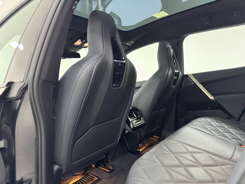 bmw ix eletrico xdrive50 sport 3.0 4p automatico 202524