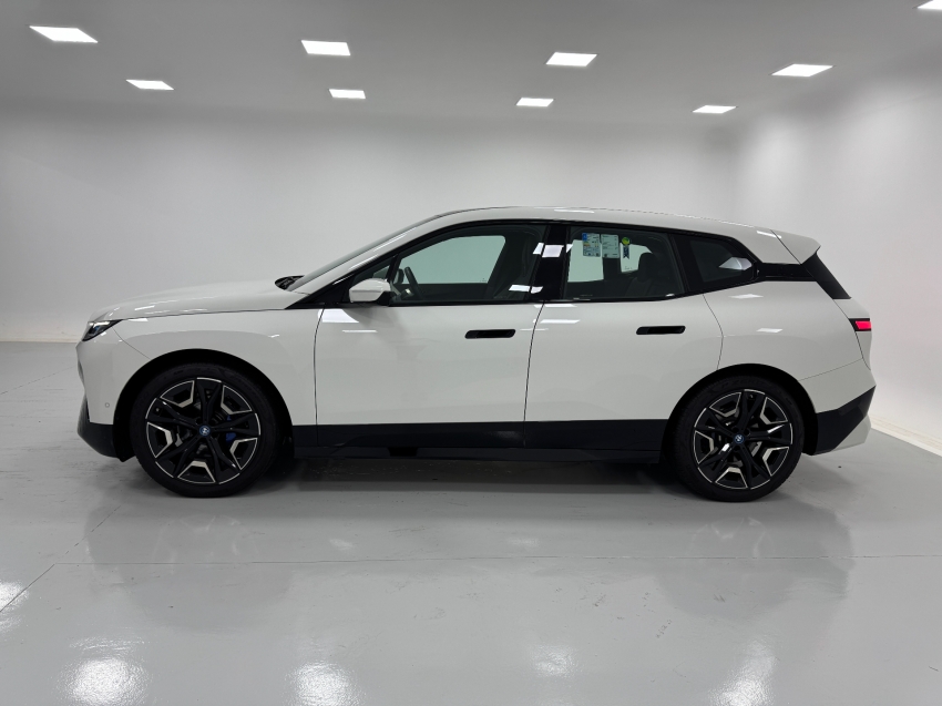 bmw ix eletrico xdrive50 sport 3.0 4p automatico 20242
