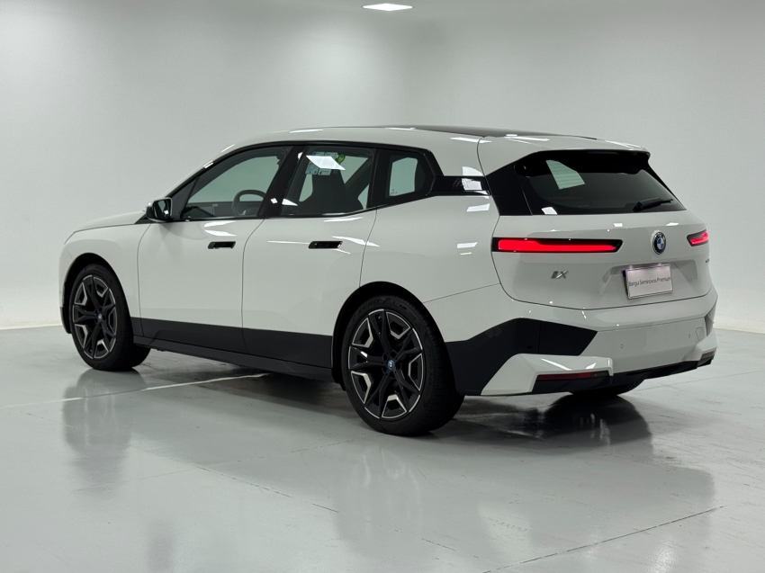 bmw ix eletrico xdrive50 sport 3.0 4p automatico 20243