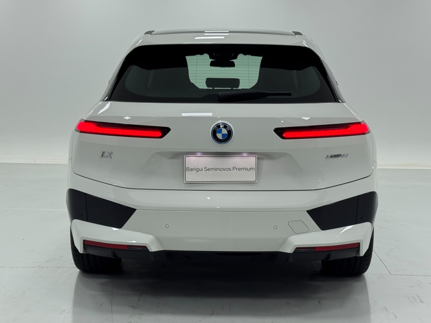 bmw ix eletrico xdrive50 sport 3.0 4p automatico 20244