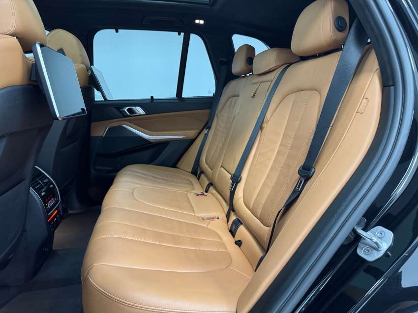 bmw x5 3.0 i6 turbo hibrido xdrive45e m sport automatico 2.0 gasolina 4p 202321