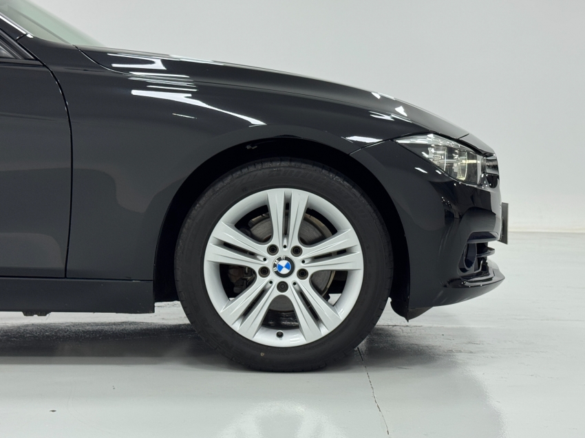 bmw 320i 2.0 sport 16v turbo active flex 4p automatico 201810