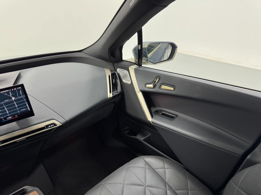 bmw ix eletrico m60 3.0 4p automatico 202316