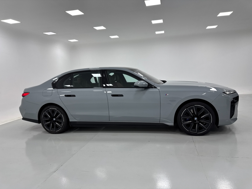 bmw i7 eletrico xdrive60 m sport 3.0 4p automatico 20246
