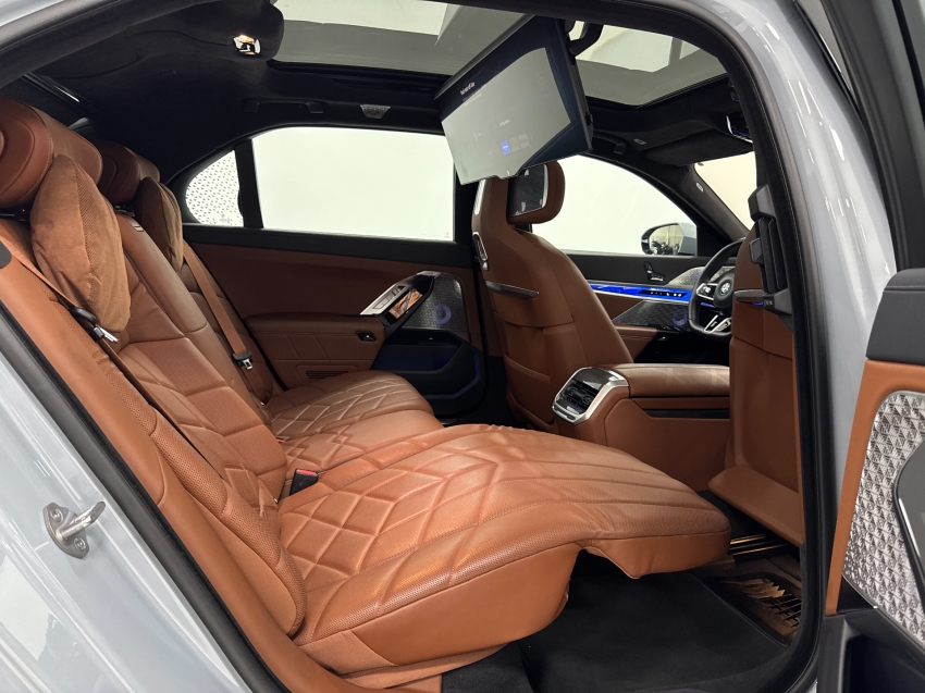 bmw i7 eletrico xdrive60 m sport 3.0 4p automatico 202426