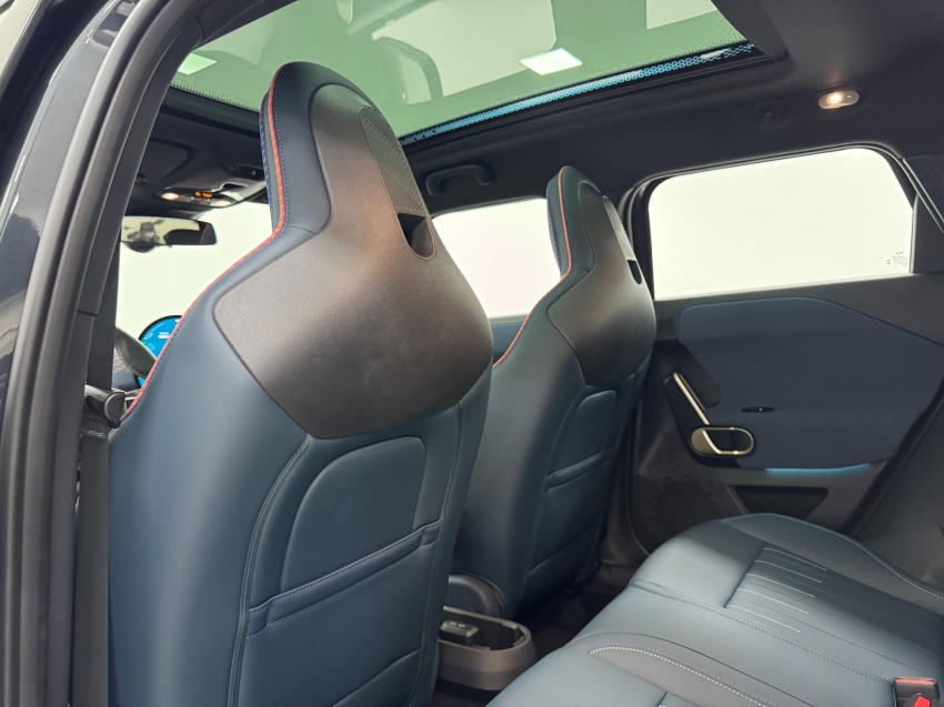 mini aceman 54,2 kw eletrico se 2.0 4p automatico 202523