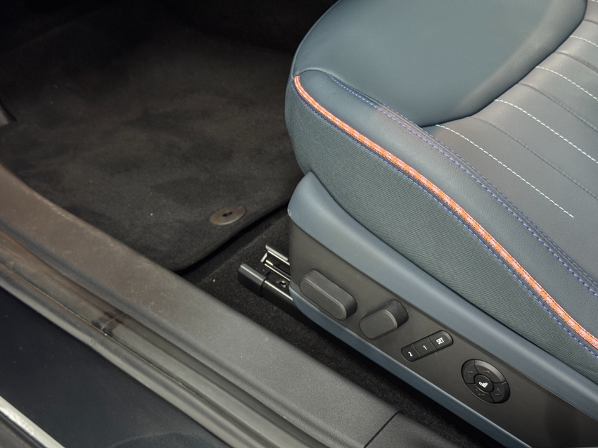 mini aceman 54,2 kw eletrico se 2.0 4p automatico 202519