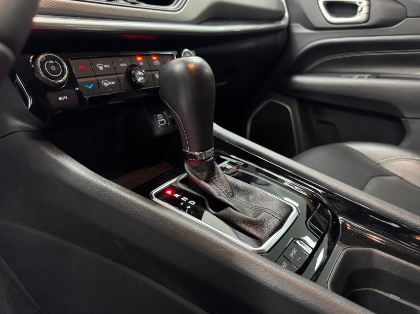 jeep compass 1.3 t270 turbo flex longitude at6 4p automatico 202315