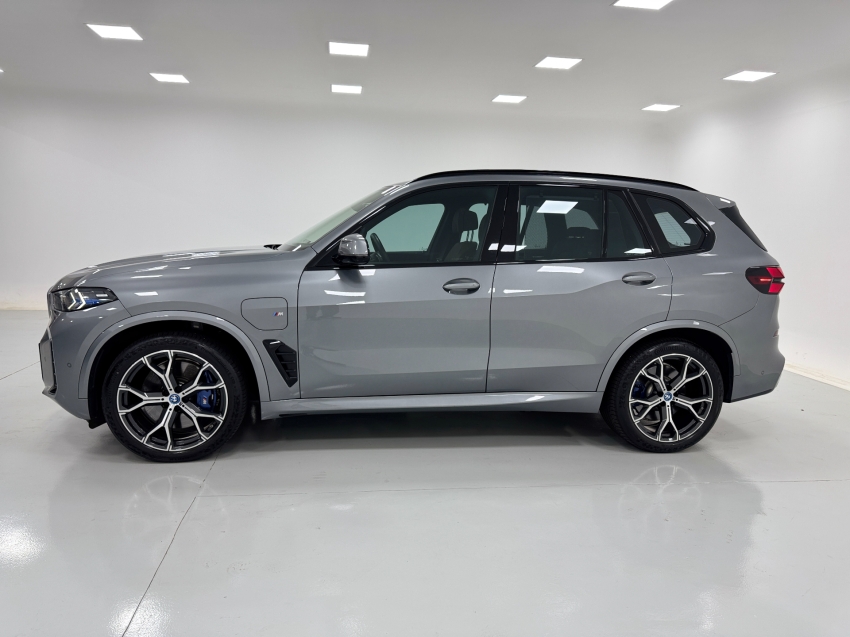 bmw x5 3.0 i6 turbo hibrido xdrive50e m sport automatico 4p 20252