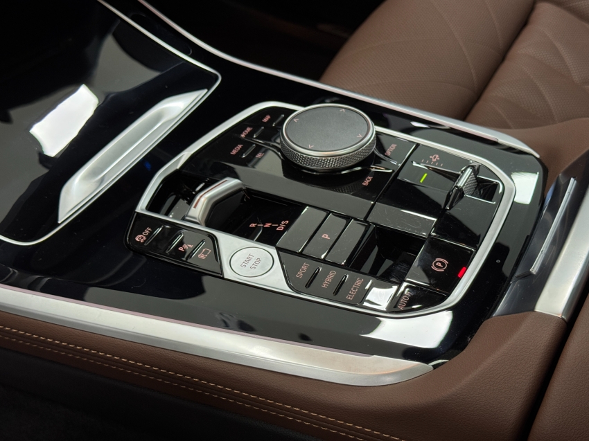 bmw x5 3.0 i6 turbo hibrido xdrive50e m sport automatico 4p 202518