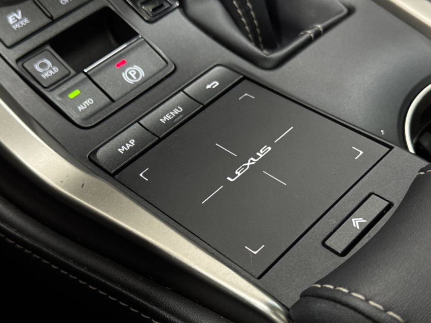 lexus nx 300h 2.5 16v vvt-i hybrid luxury cvt awd hibrido 4p automatico 201919