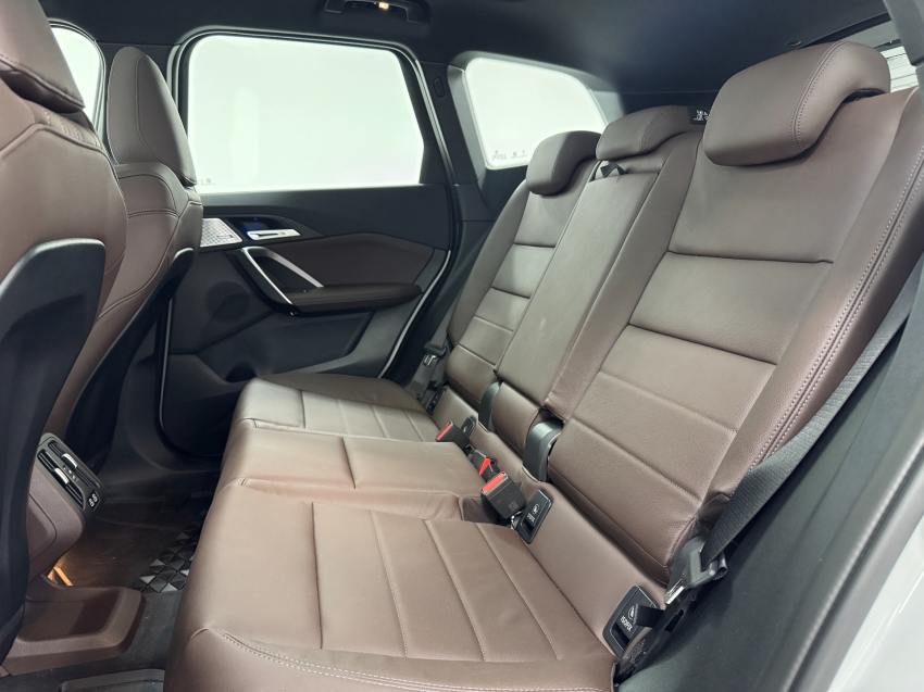 bmw ix1 eletrico xdrive30 m sport 3.0 4p automatico 202619