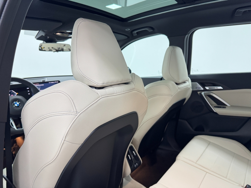 bmw x1 2.0 16v turbo gasolina sdrive20i m sport steptronic 4p automatico 202618