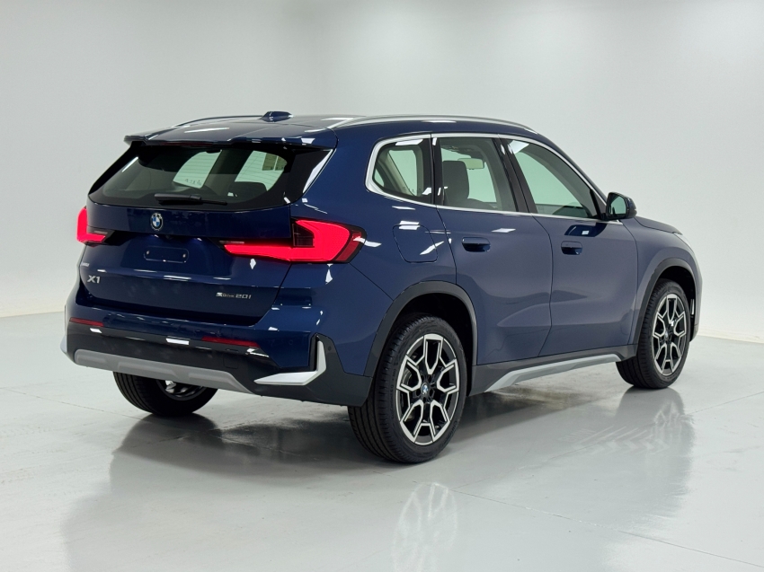 bmw x1 2.0 16v turbo gasolina sdrive20i x-line steptronic 4p automatico 20264