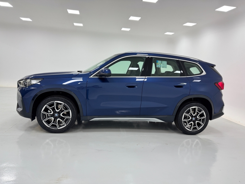 bmw x1 2.0 16v turbo gasolina sdrive20i x-line steptronic 4p automatico 20261