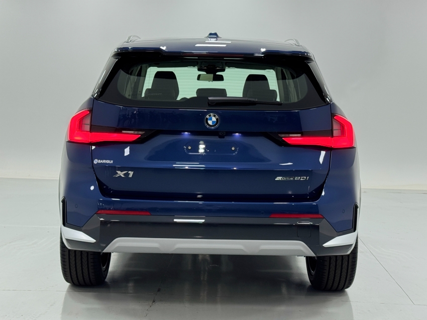 bmw x1 2.0 16v turbo gasolina sdrive20i x-line steptronic 4p automatico 20263