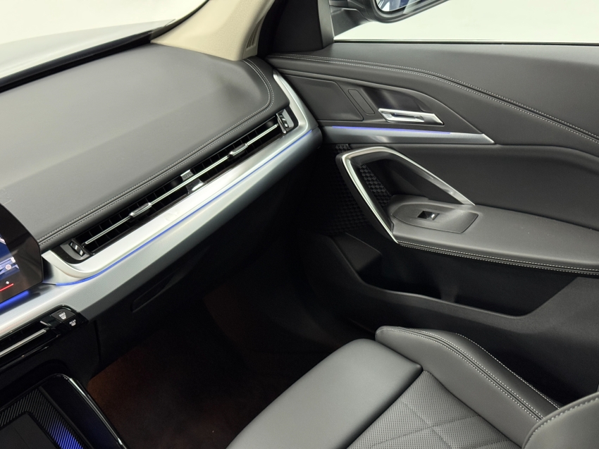 bmw x1 2.0 16v turbo gasolina sdrive20i x-line steptronic 4p automatico 202614