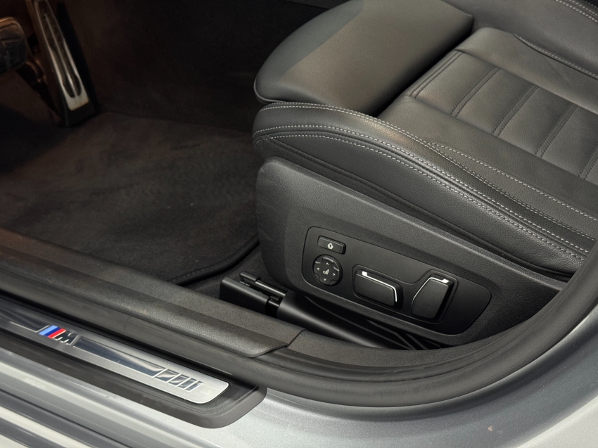 bmw 320i 2.0 16v turbo flex m sport automatico 4p 202618